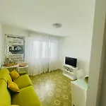 公寓 Accogliente In Zona Ospedale 乌迪内