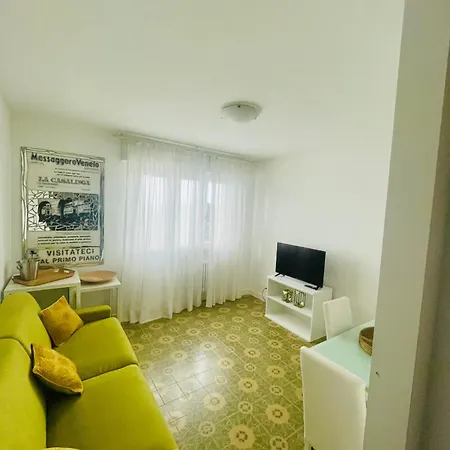 Appartamento Accogliente In Zona Ospedale Udine